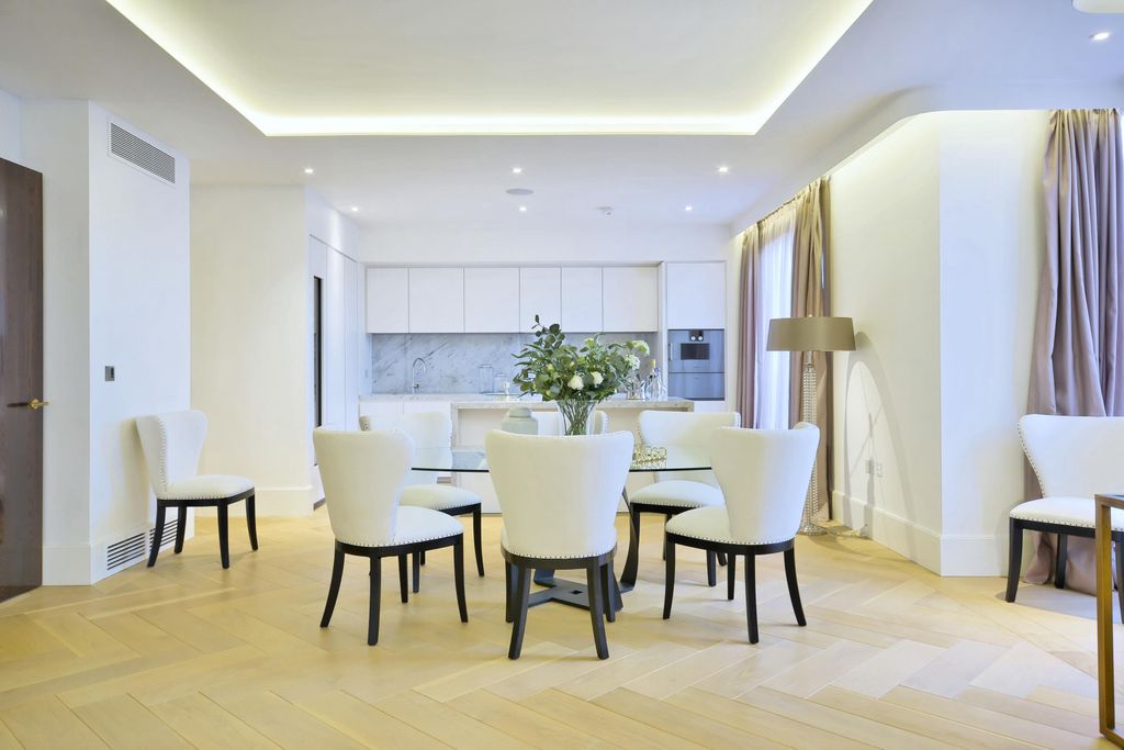 Property photo 3 of 3 Image