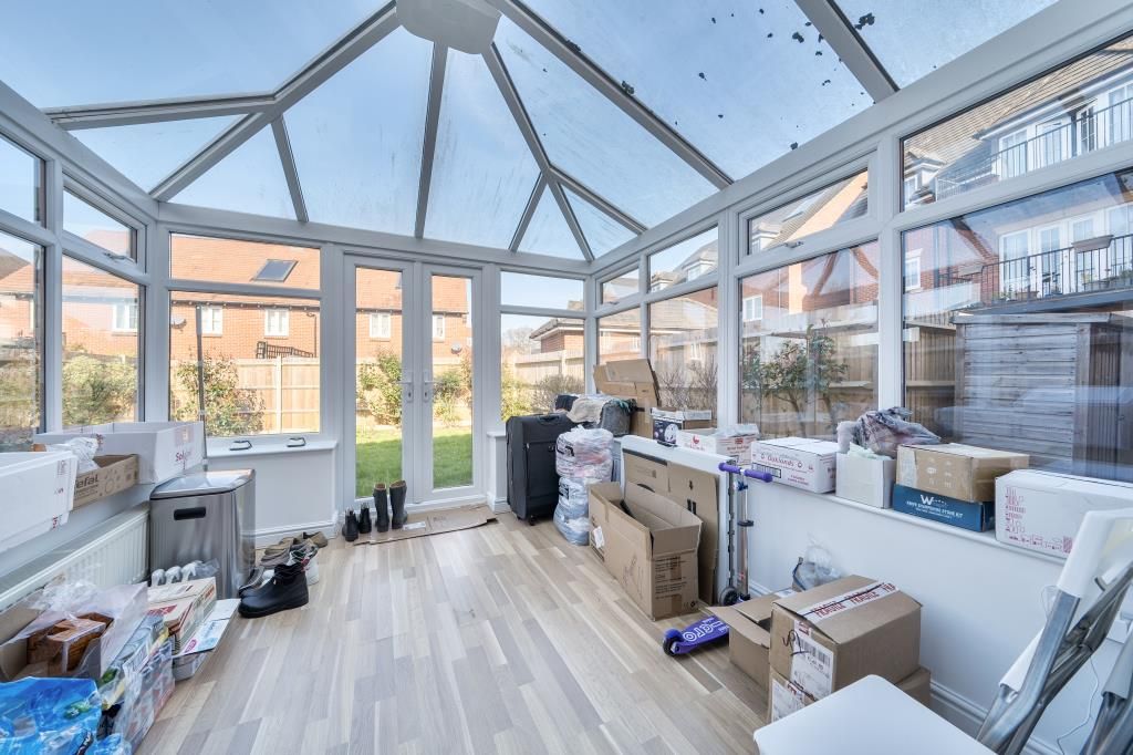 Property photo 3 of 21 Conservatory