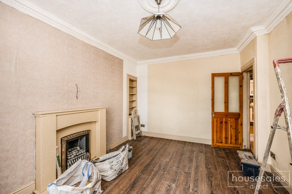 Property photo 3 of 15