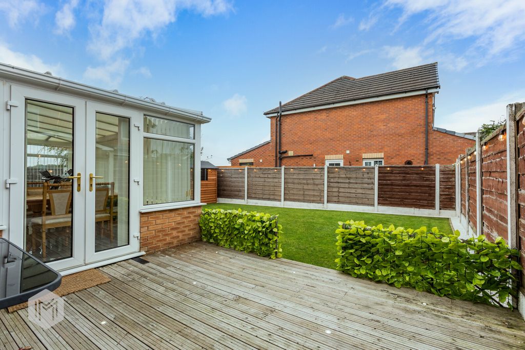 Property photo 2 of 29 Picture No. 04