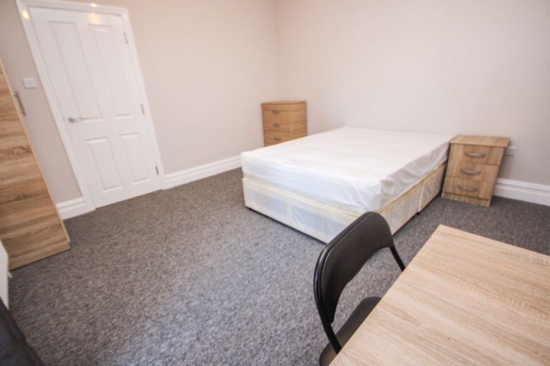 Additional image 10 of 6 bed detached house to rentStanfield Road, Bournemouth BH9