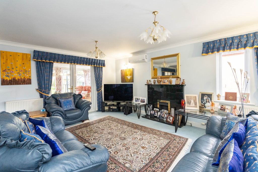 Property photo 2 of 14 Dsc02672