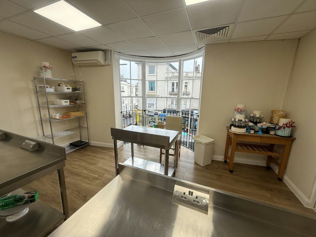 Property photo 3 of 10 Img_6597.Jpg