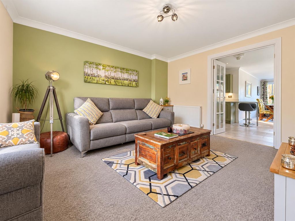 Property photo 2 of 19 Bd6E267F-9E38-4128-95B4-E3Dd8A7C5Fe5.Jpg