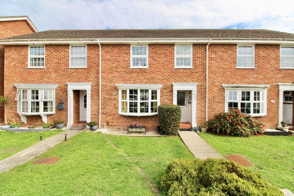 Property photo 1 of 16