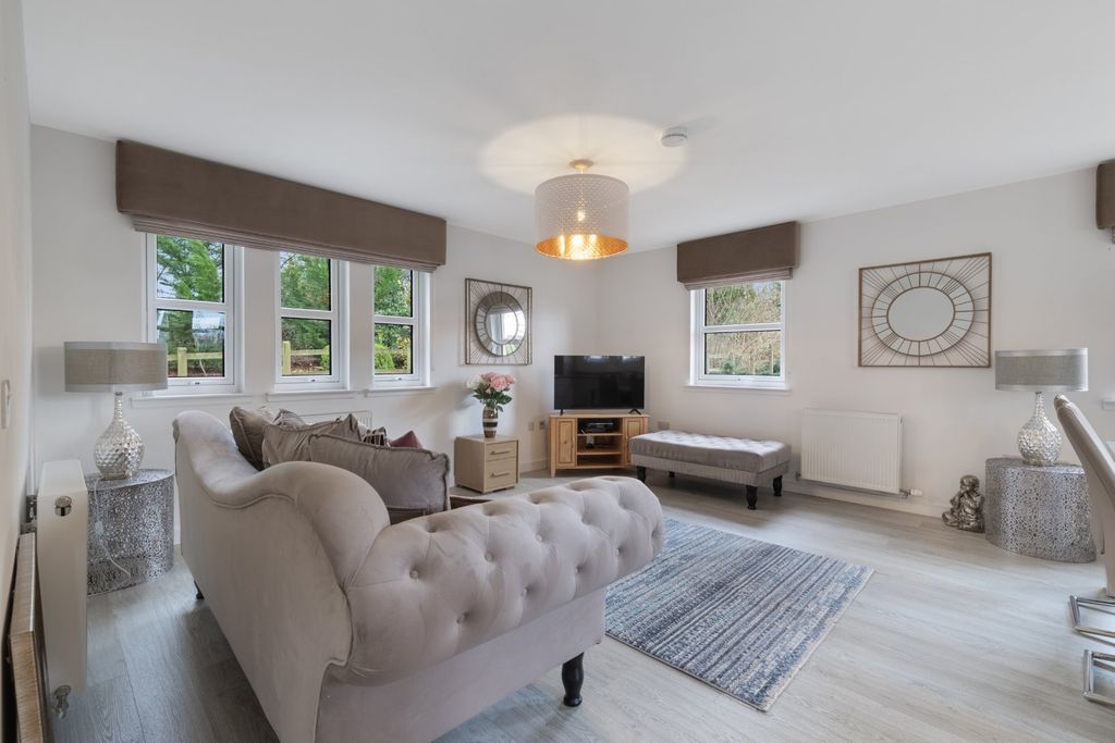 Property photo 3 of 25 Picture No. 17