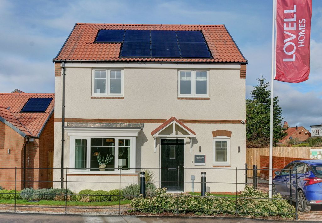 Property photo 1 of 20