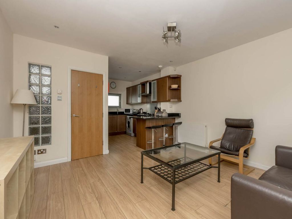 Property photo 3 of 16 57972_Slatefordroad011
