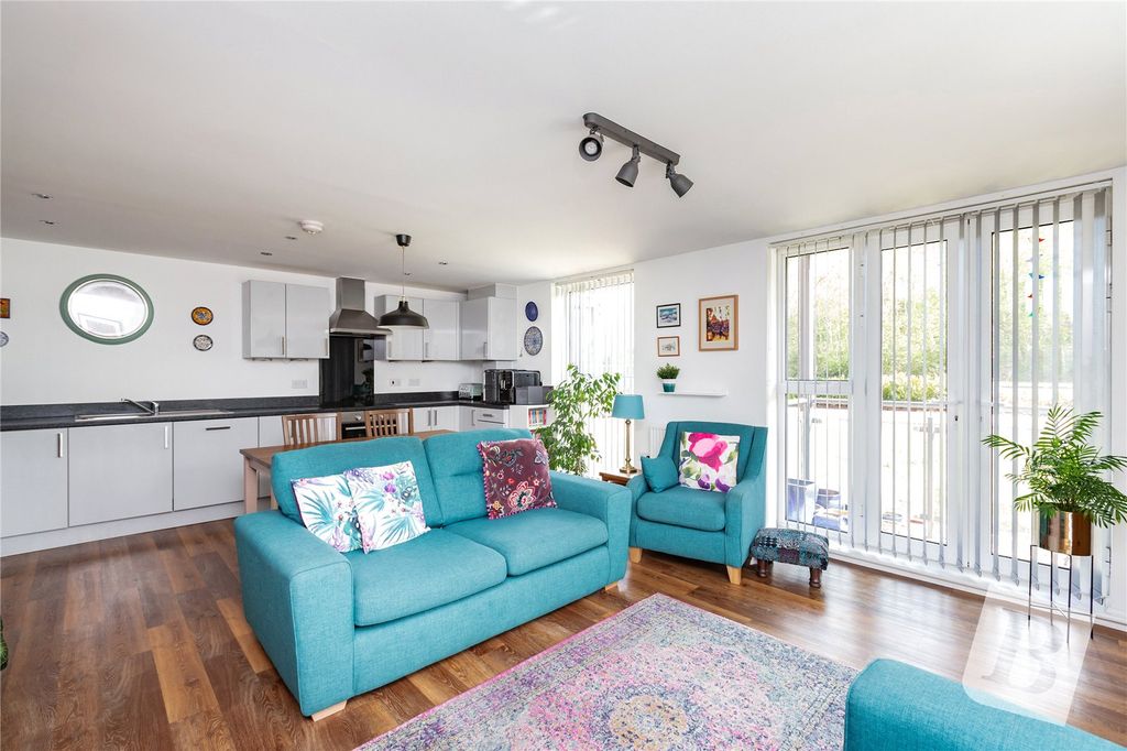 Property photo 1 of 13 Picture No. 07
