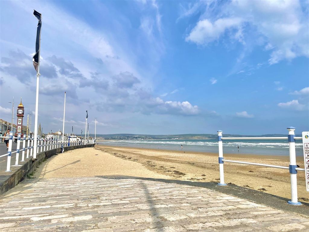 Property photo 3 of 16 Img_0015.Jpeg