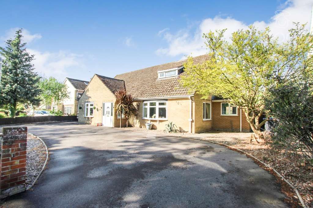 Property photo 1 of 35