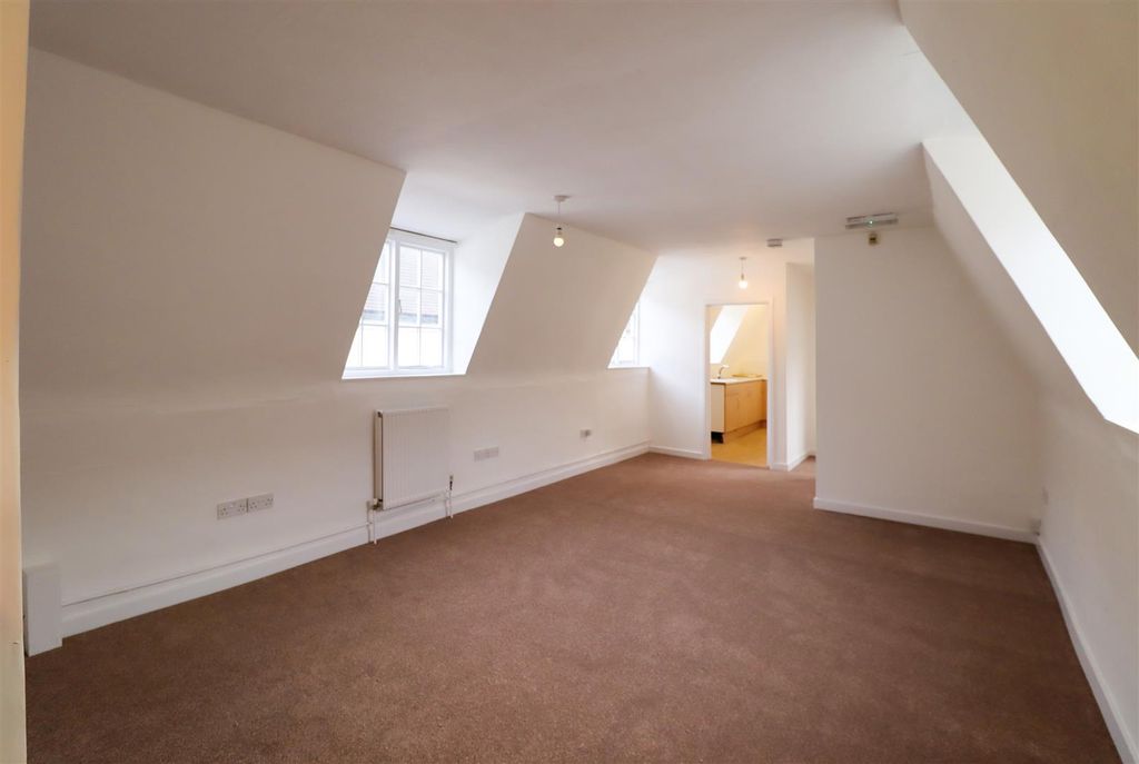 Property photo 3 of 10 Img_6112.Jpg