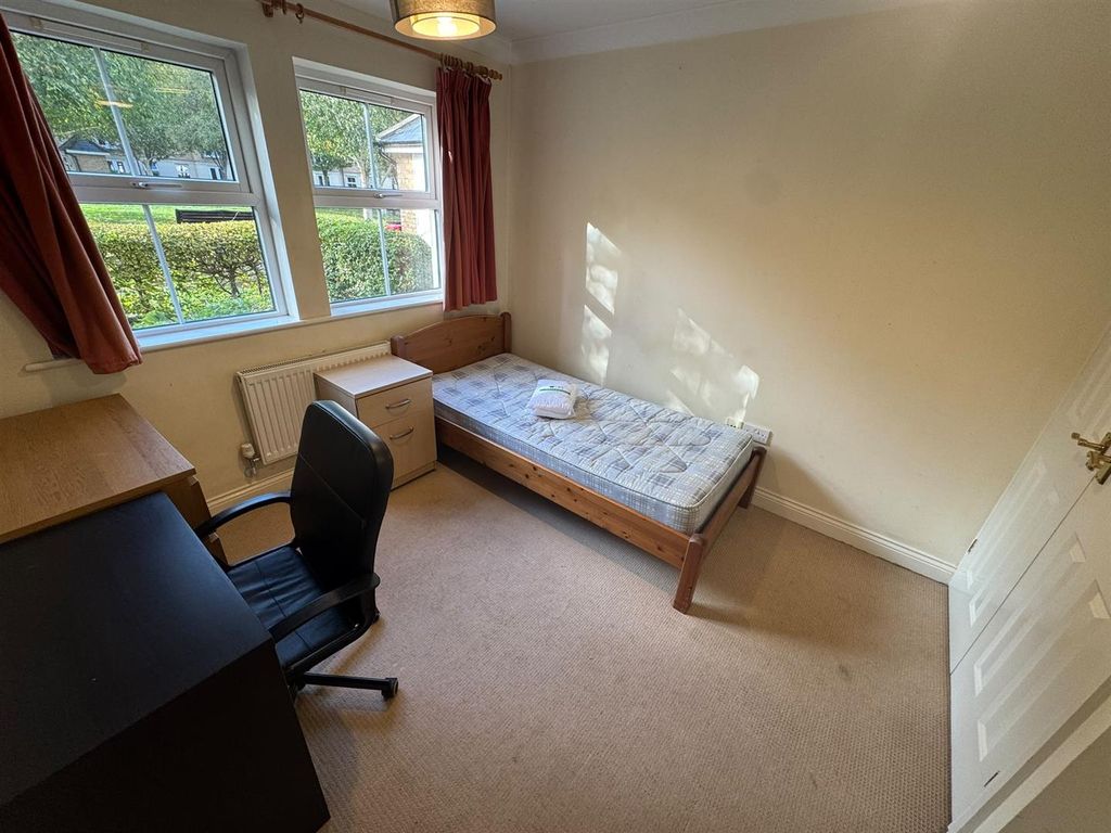Property photo 2 of 9 Whatsapp Image 2026-10-15 At 3.51.58 Pm (6).Jpeg