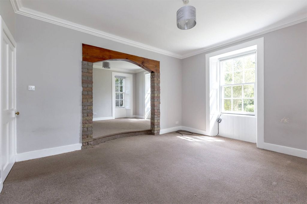 Property photo 3 of 20 Picture No. 19