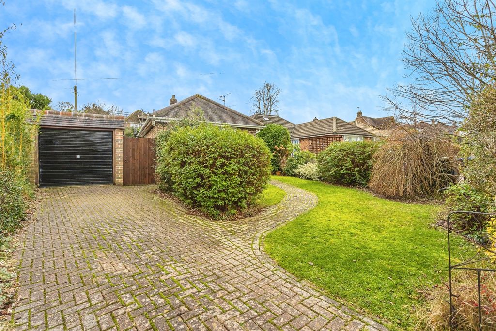 Property photo 2 of 19