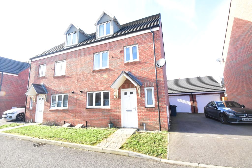Property photo 1 of 15 2126841