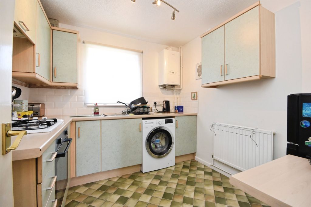 Property photo 2 of 14