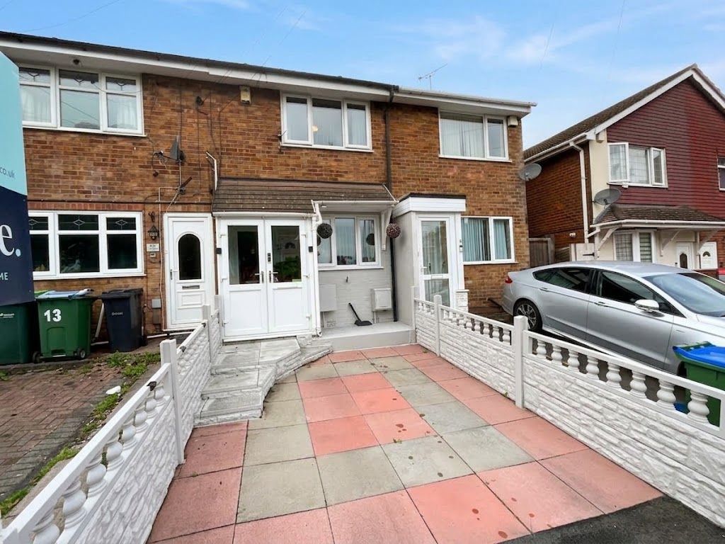Property photo 1 of 12