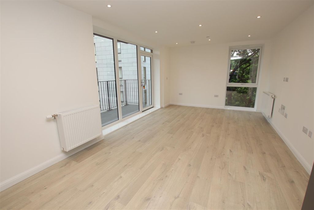 Property photo 3 of 15 Img_3829.Jpg