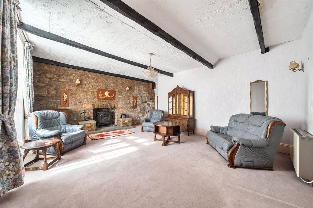 Property photo 3 of 29 Picture No. 03