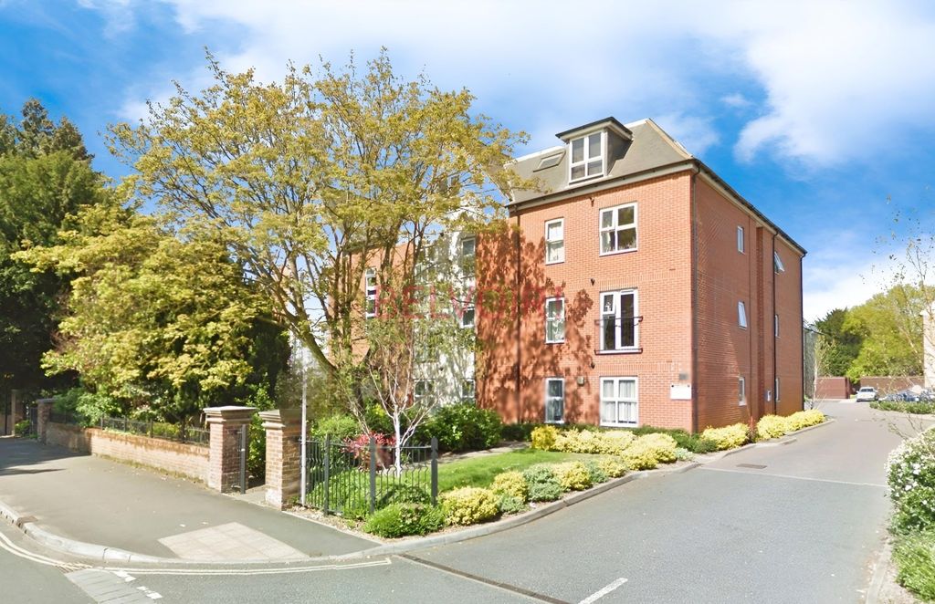 Property photo 1 of 6