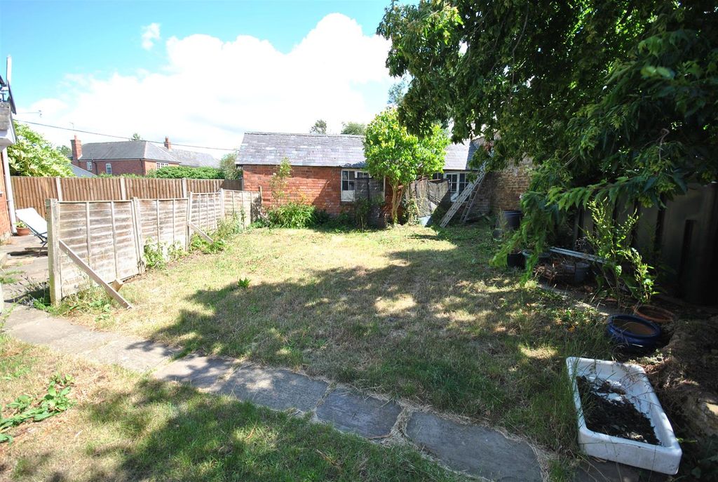 Property photo 3 of 22