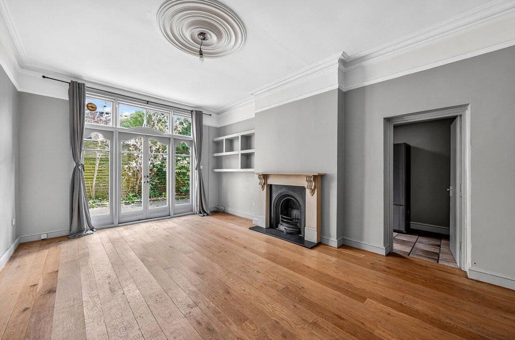 Property photo 1 of 16 1434717-20-69c3Ed...