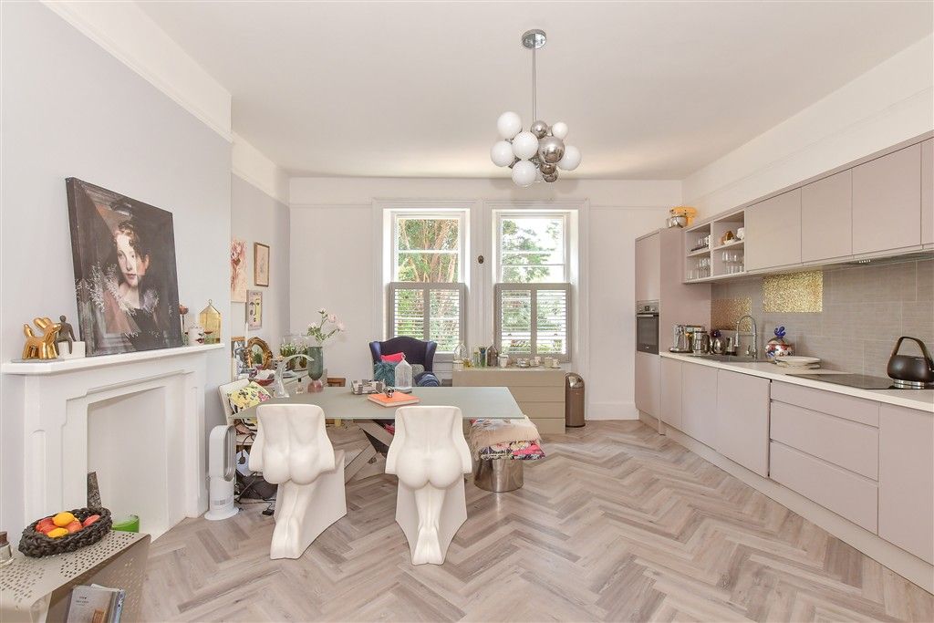 Property photo 3 of 9 Lounge/Kitchen/ Diner