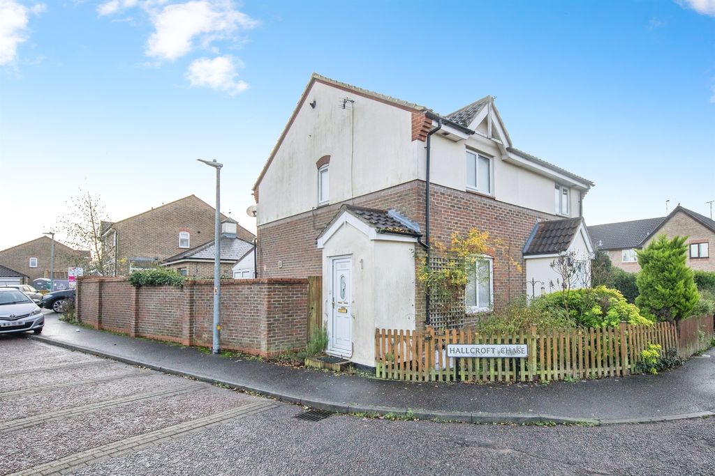 Property photo 1 of 17