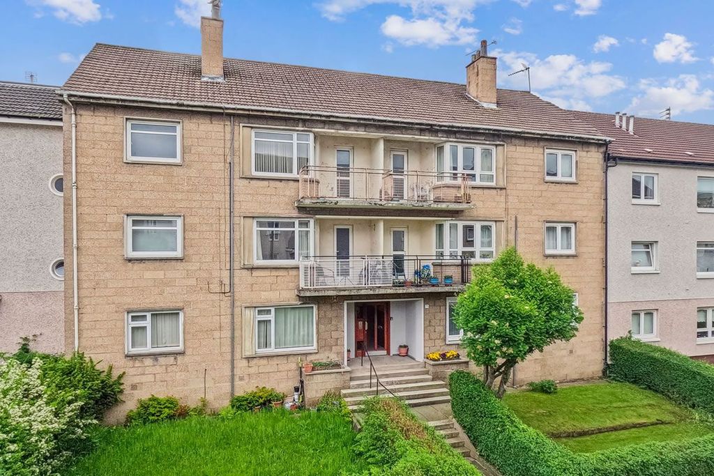 Property photo 1 of 4