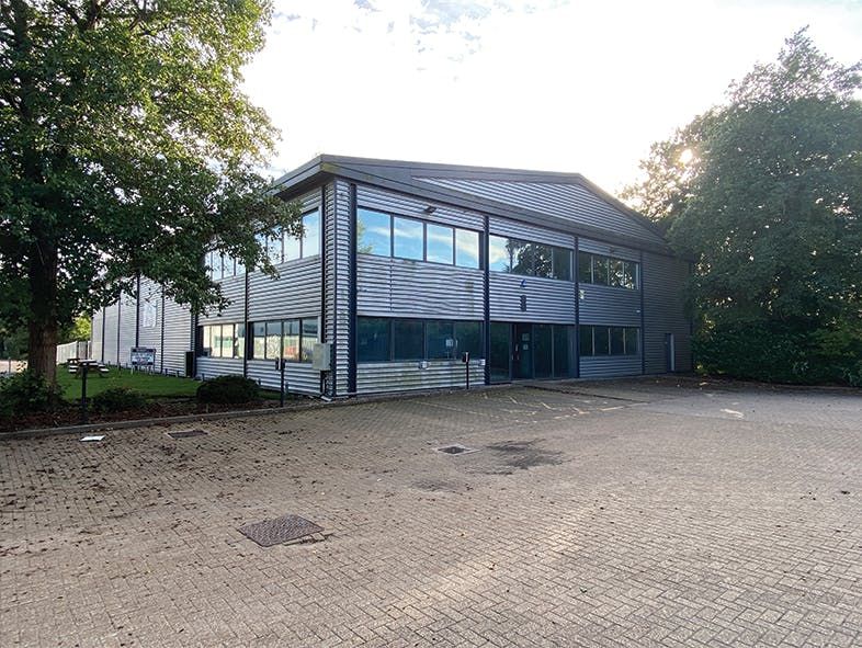 Property photo 2 of 2 8Connectionsfront.Jpg