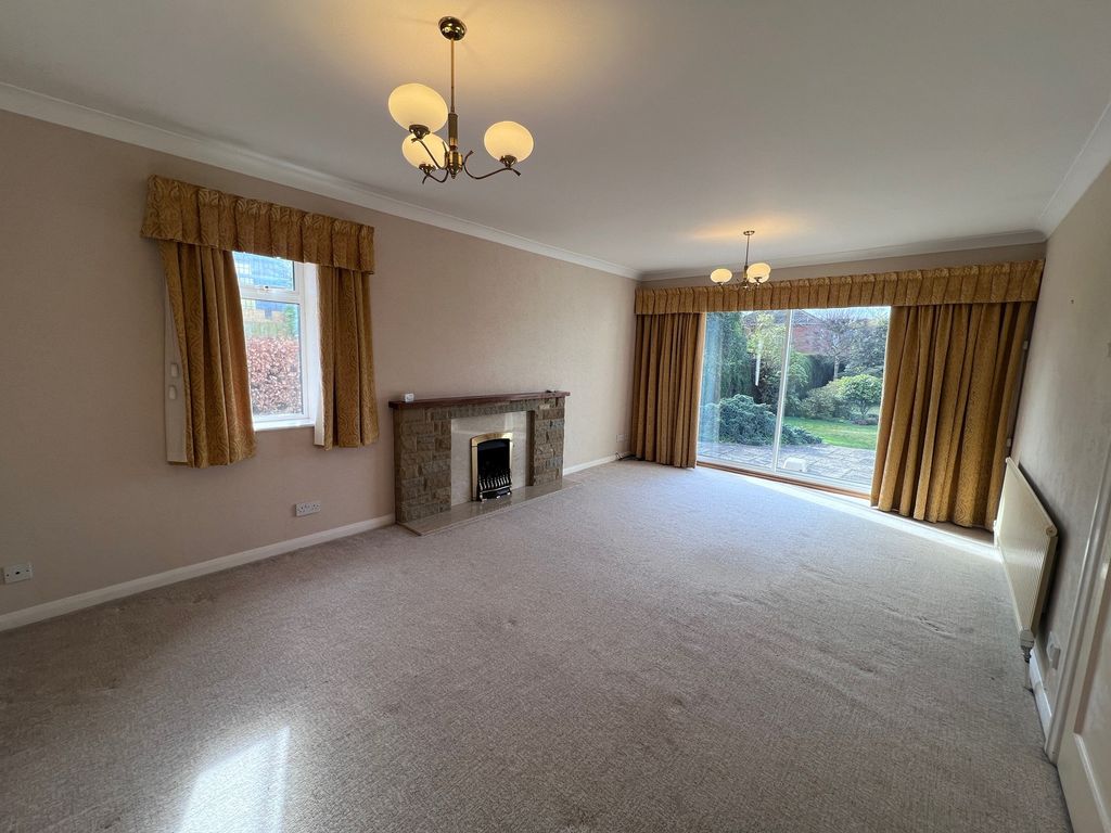 Property photo 2 of 15 Front