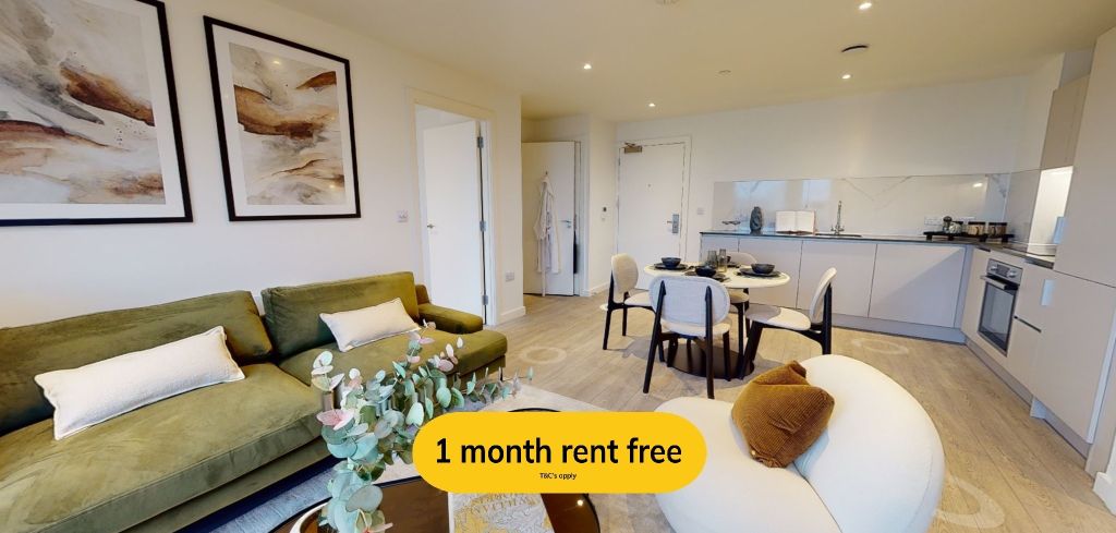 Property photo 1 of 19 Living Room