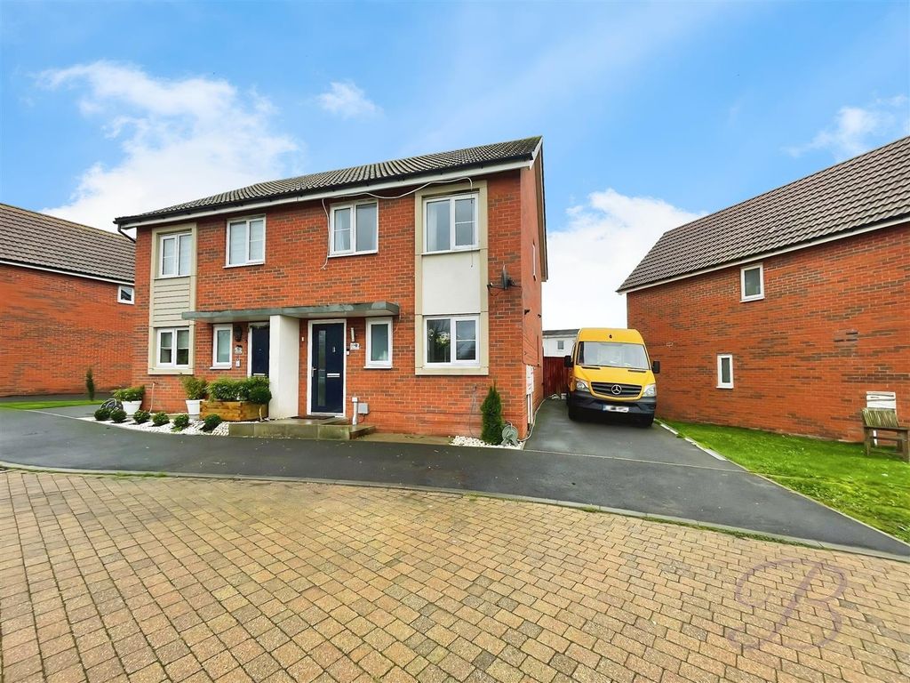 Property photo 1 of 19 E29B3A05-2036Fc1A-c7Dd-4d23-A6B9-c164B5Fb82ce.Jpg