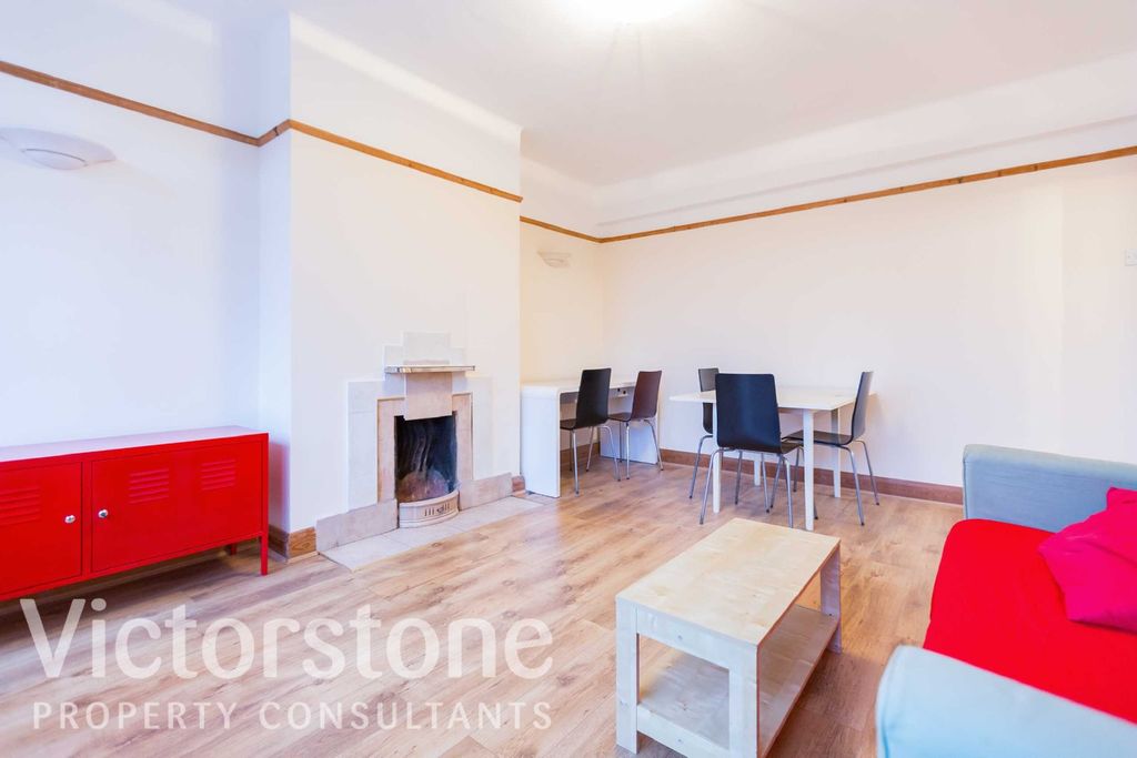 Property photo 3 of 12 1511545