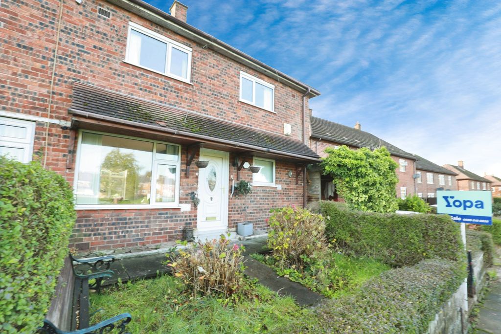 Property photo 1 of 20 Front