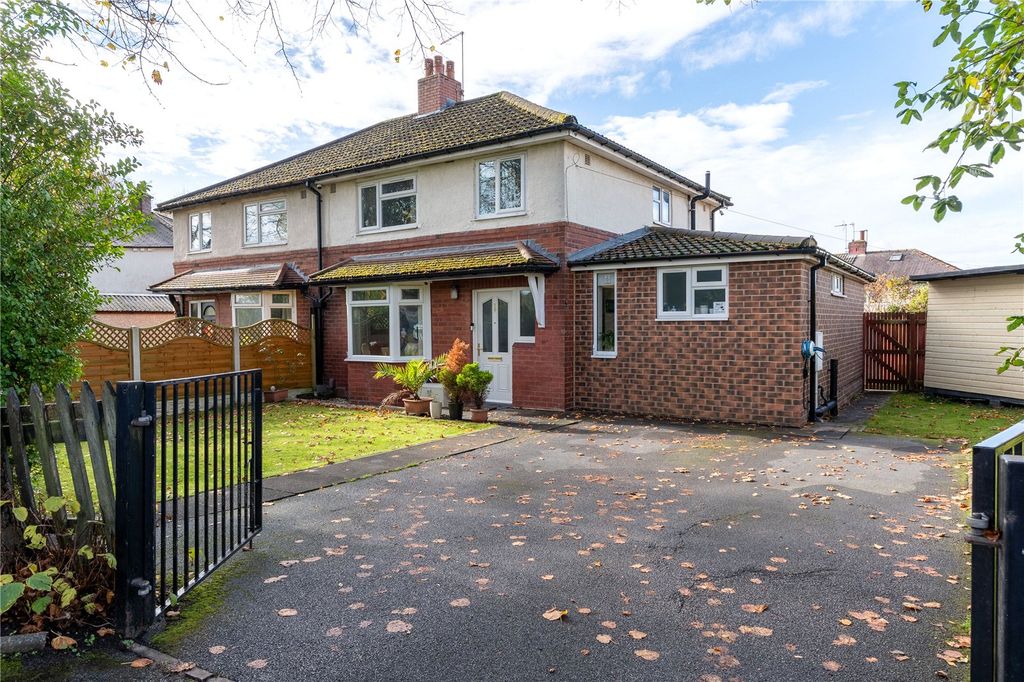 Property photo 1 of 20 Front