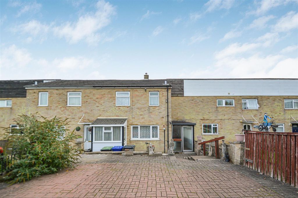 Property photo 1 of 10 8_95449.Jpg