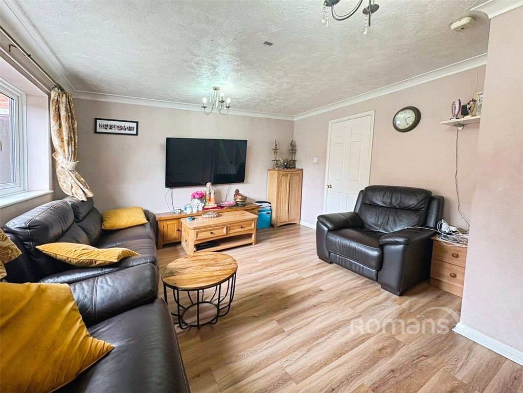 Property photo 2 of 13 Picture No. 31