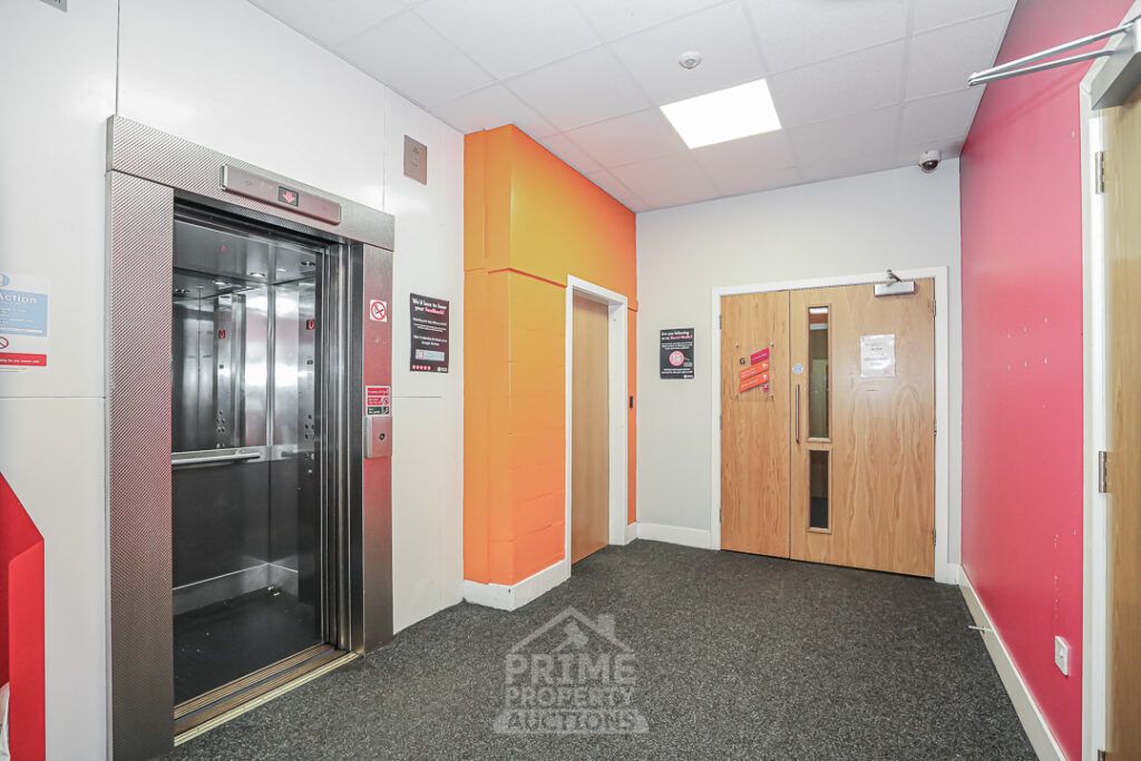 Property photo 3 of 14