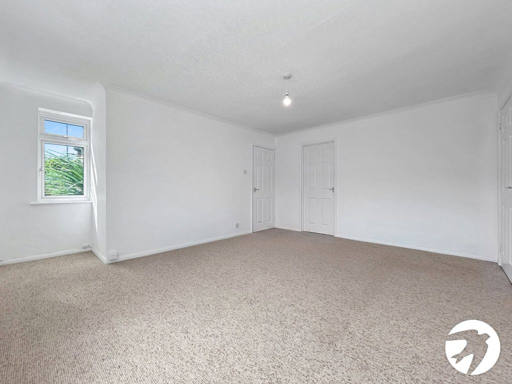 Property photo 3 of 9 Picture No. 26