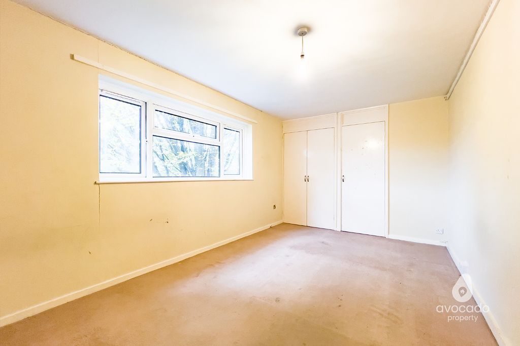 Property photo 2 of 8 3725615