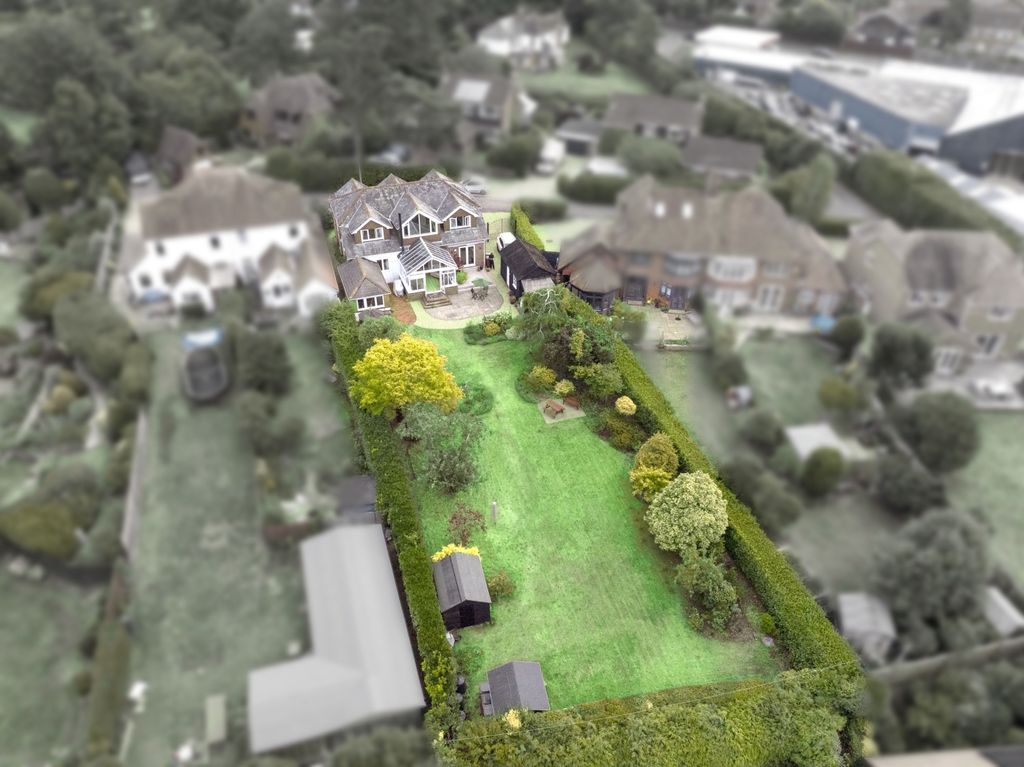 Property photo 3 of 20 Abbeyview-Aerial1