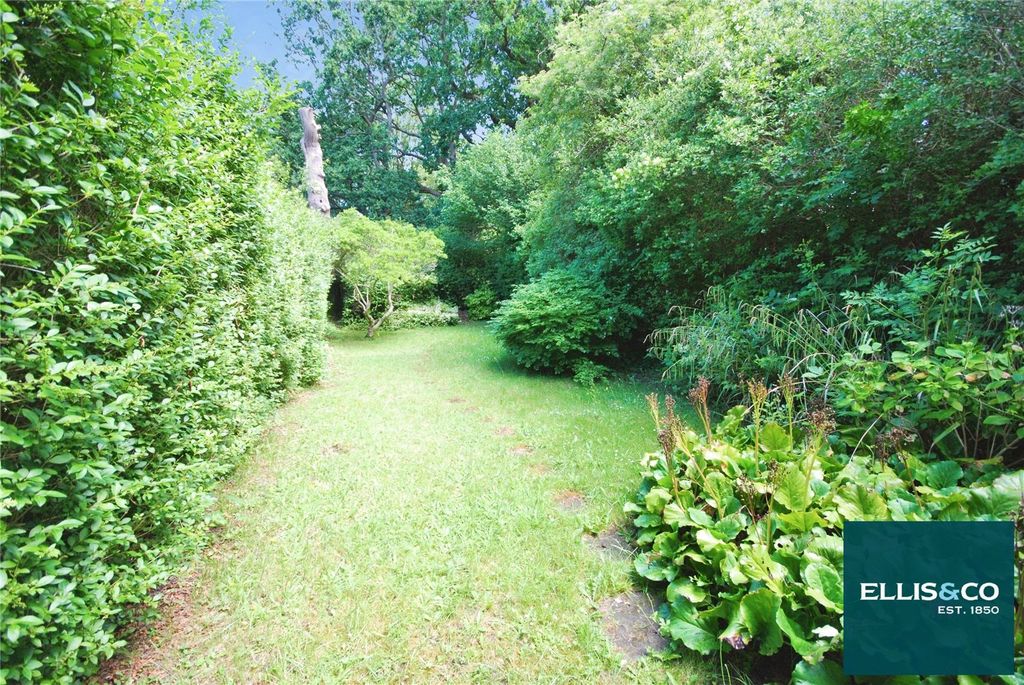 Property photo 3 of 12 Picture No. 03
