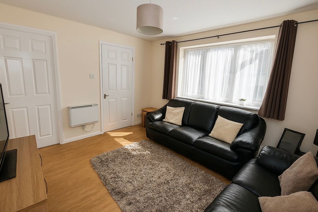 Property photo 2 of 6