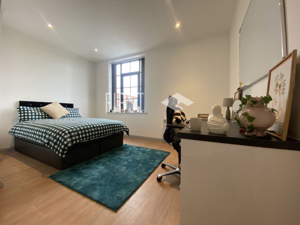 Property photo 1 of 8 Photo 1