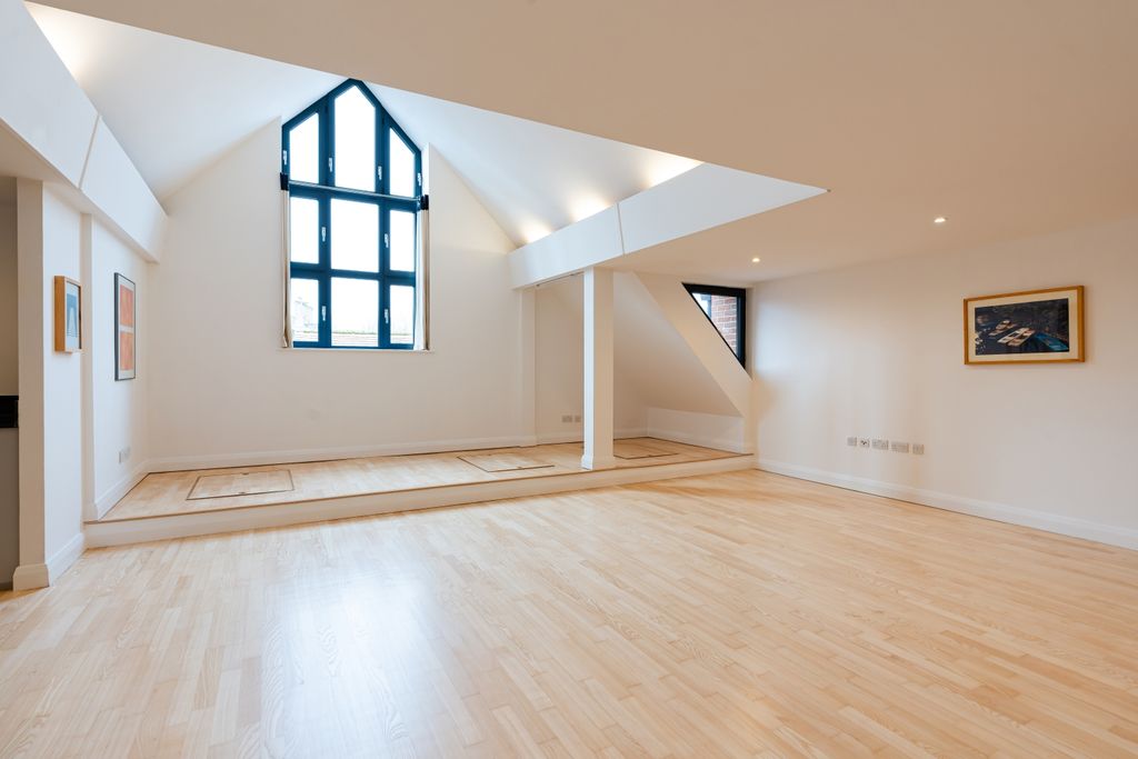 Property photo 1 of 16 Living Area