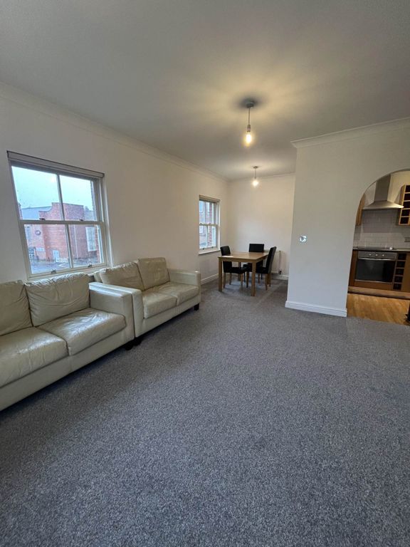 Property photo 2 of 7