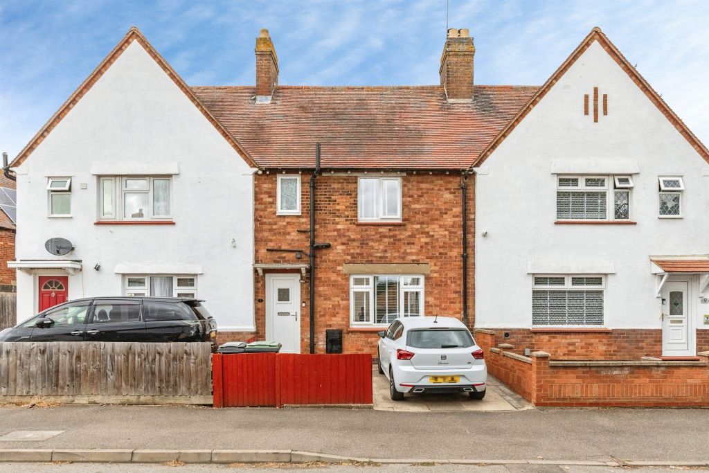 Property photo 1 of 18