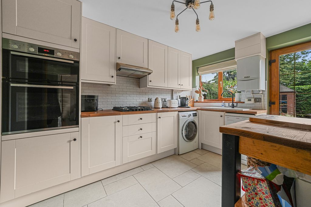 Property photo 3 of 30 Ht-Ja-3Sawmilllane-13